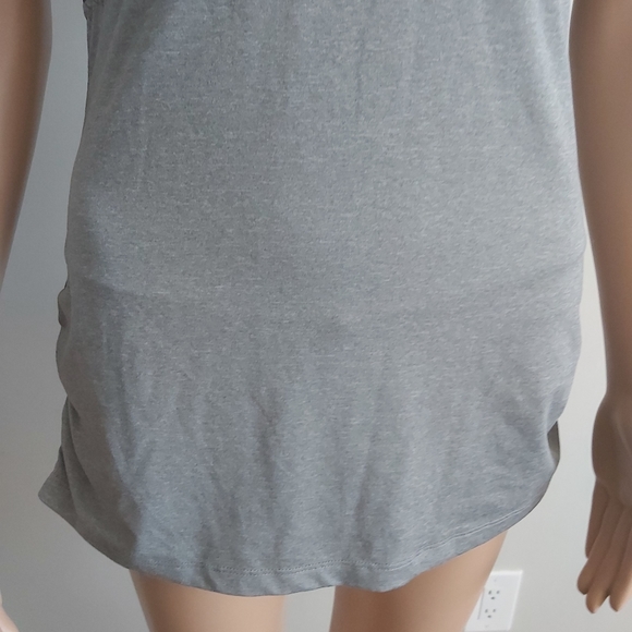 Roots tank top Medium gray workout long line exercise Sleeveless v neck - Picture 3 of 13